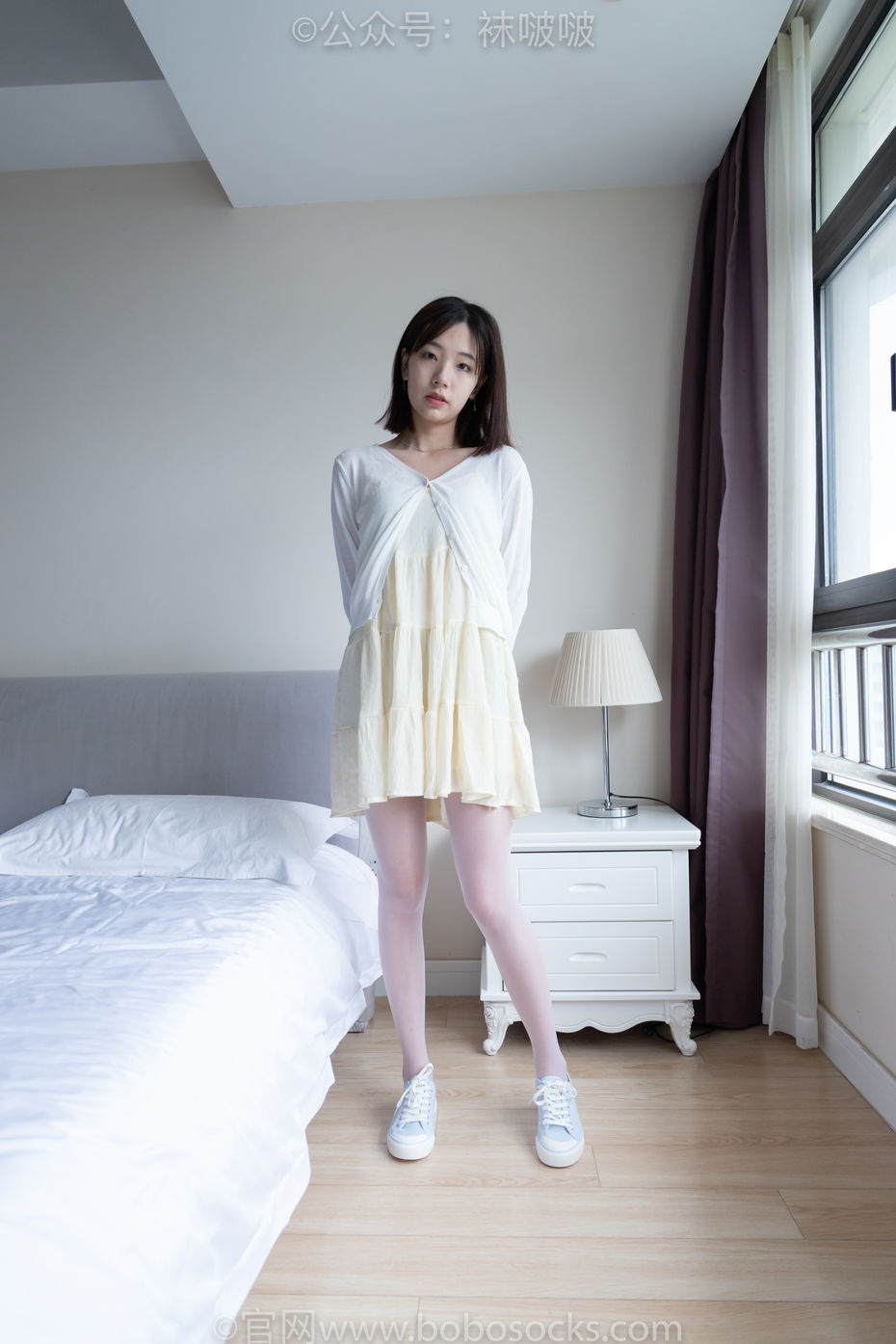 [BoBoSocks袜啵啵]NO.005 小甜豆-帆布鞋、薄白丝[133P+1V／3.12GB]
