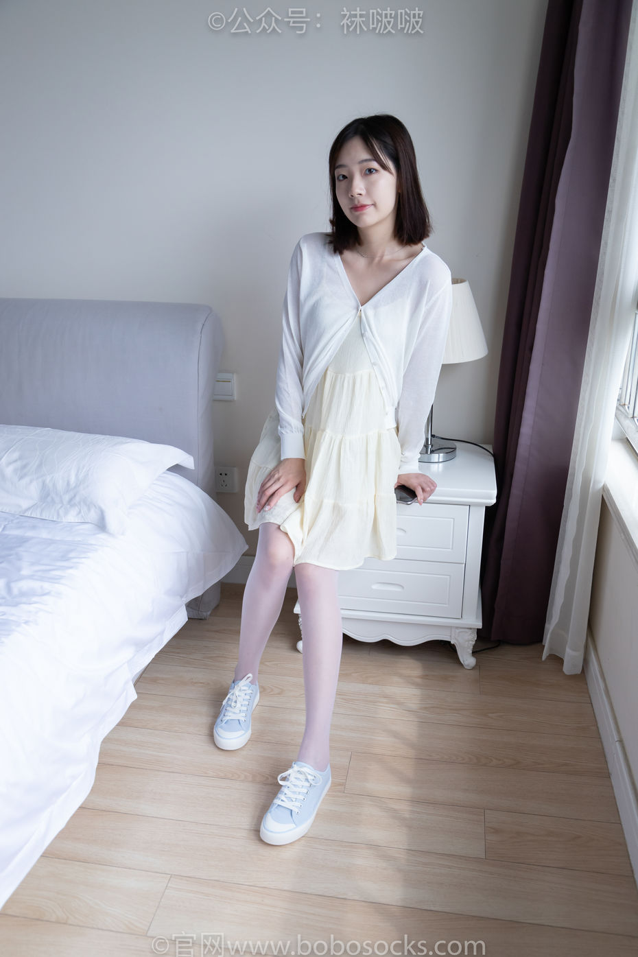 [BoBoSocks袜啵啵]NO.005 小甜豆-帆布鞋、薄白丝[133P+1V／3.12GB]