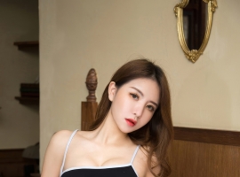 [Ugirls尤果网]爱尤物 2024.06.25 No.2882 楠楠 傲人的吸引 [35P-238MB]