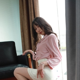 [IESS异思趣向] 2025.04.25 丝享家 2037 团团《粉色OL（上）》[89P-74M]