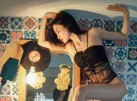 [YALAYI雅拉伊] 2019.06.07 NO.302 小竹《挣扎中自我救赎》[43+1P/5...