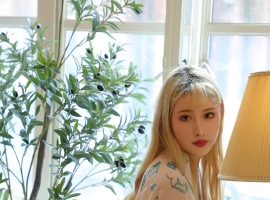 [Ugirls尤果网]爱尤物 2024.04.10 No.2825 兔哥 春光 [35P-78MB]