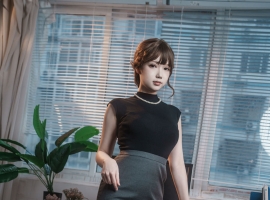 雪晴Astra NO.073 年纪不大的上司姐姐 [70P1V-1.65GB]