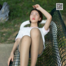 [MussGirl慕丝女郎]学妹系列03 忧郁的阳光沐浴在我的脸上[99P／177MB]
