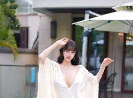 [YOUMI尤蜜荟] 2025.11.28 VOL.1185 心上可Flora [85+1P]