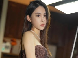 [Ugirls尤果网]爱尤物 2024.06.27 No.2884 natasha 眼眸轻纱 [35P-235MB]