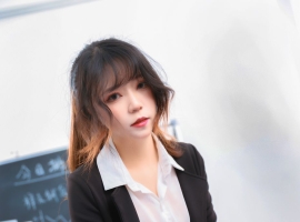 Leah梓未 NO.005 私蜜助理[55P10V-1.98GB]