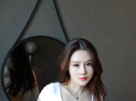 [Ugirls尤果网]爱尤物 2024.07.28 No.2910 曲佑熙 那年夏天 [35P-287MB]