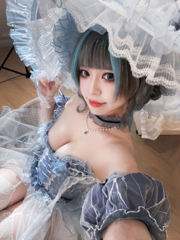 半半子 NO.083 チェシャー廃稿礼装 [66P9V-704MB]