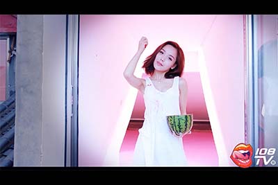 [108TV酱] 2016.09.01 梅梅-T台模特般高挑的身材 [1080P-684M]