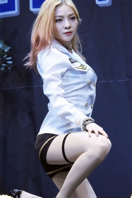 Tweety饭拍秀 拍摄日期：170115【10合集 1.51 GB】