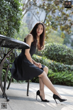 丝慕写真 SM073 模特：佳佳 天天一元《佳佳的中秋月饼》[76P/69.7MB]