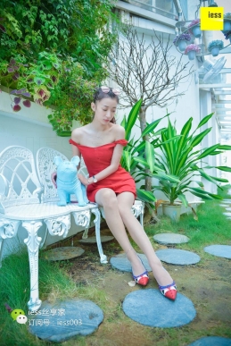[IESS异思趣向] 2017.11.07 丝享家098：小怪兽红裙肉丝  桂秋 [99+1P/52.8M]
