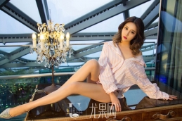 [Ugirls尤果网] 2018.07.27 T035 助力女神 [80+1P/910.4M]