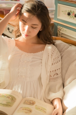 [YALAYI雅拉伊]2023.09.01 NO.1069 太可爱 小亭[45+1P／247MB]