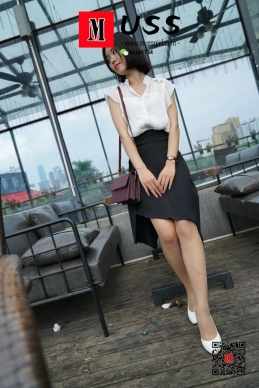 [MussGirl慕丝女郎]NO.042 大学会计专业的女老师[87P／257MB]