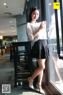 [IESS异思趣向] 2018.05.02 丝享家223：木木《木木玩鞋记》[90+1P/29.2M]