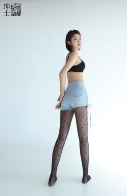 [绅士摄影] 2022.09.06 琳琳 No.248 [41P/284M]