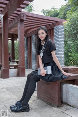 [SSA丝社]NO.060 公园里的JK制服美腿[99P/200M]