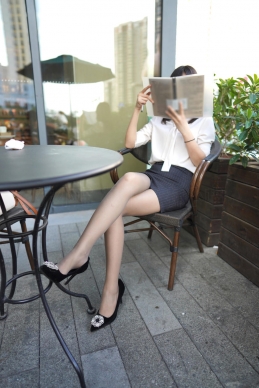 [KittyWawa袜小喵]KT230《发现被拍后》[99P/246MB]