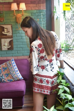 [IESS异思趣向] 2018.05.23 丝享家238：《花裙硅胶防滑Ⅱ》七七 [99P/43M]